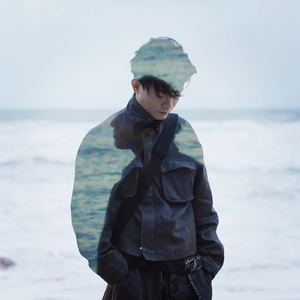 小舞让我揉她🐻脱她衣服
